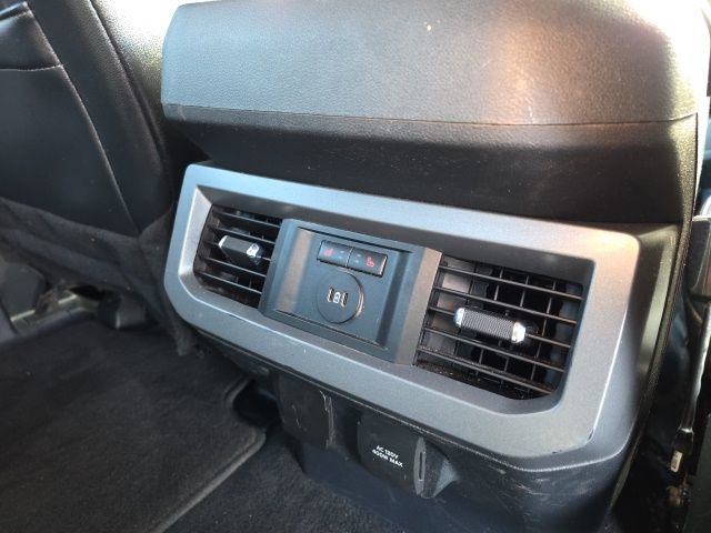 Used 2023 Ford F350 Lariat w/ Chrome Package image 10