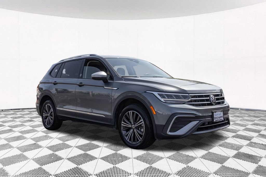 Certified 2024 Volkswagen Tiguan Wolfsburg Edition AWD/4WD image 11