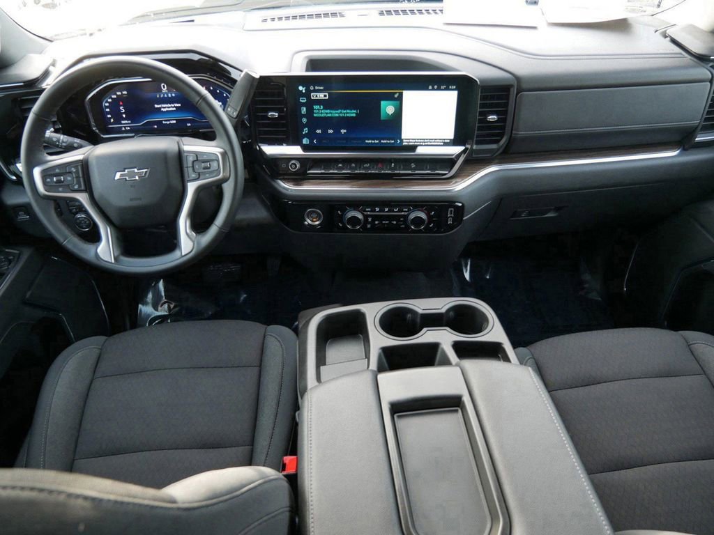 Used 2024 Chevrolet Silverado 1500 LT Trail Boss w/ Protection Package image 15