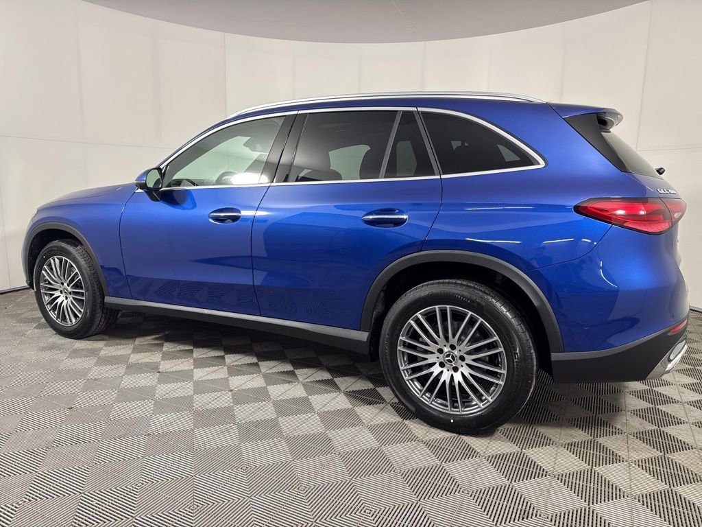 New 2026 Mercedes-Benz GLC 300 4MATIC image 3