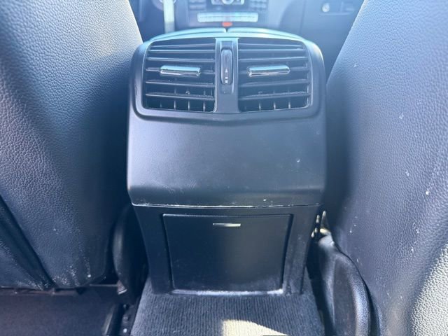 Used 2015 Mercedes-Benz E 350 Sedan image 19