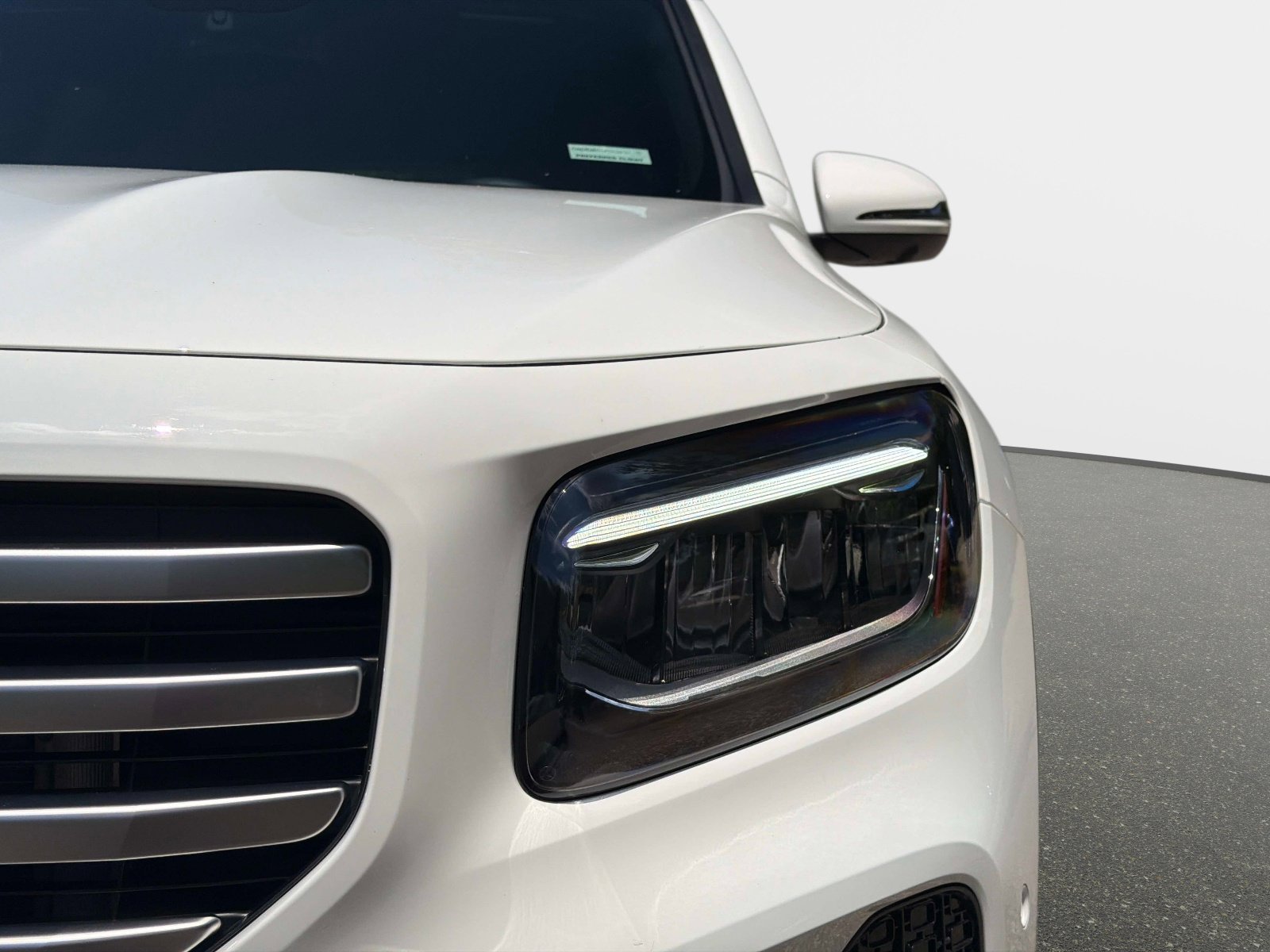 Certified 2026 Mercedes-Benz GLB 250 image 9