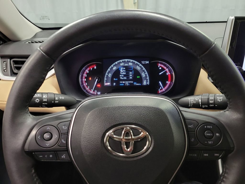 Used 2023 Toyota RAV4 XLE Premium AWD/4WD image 15