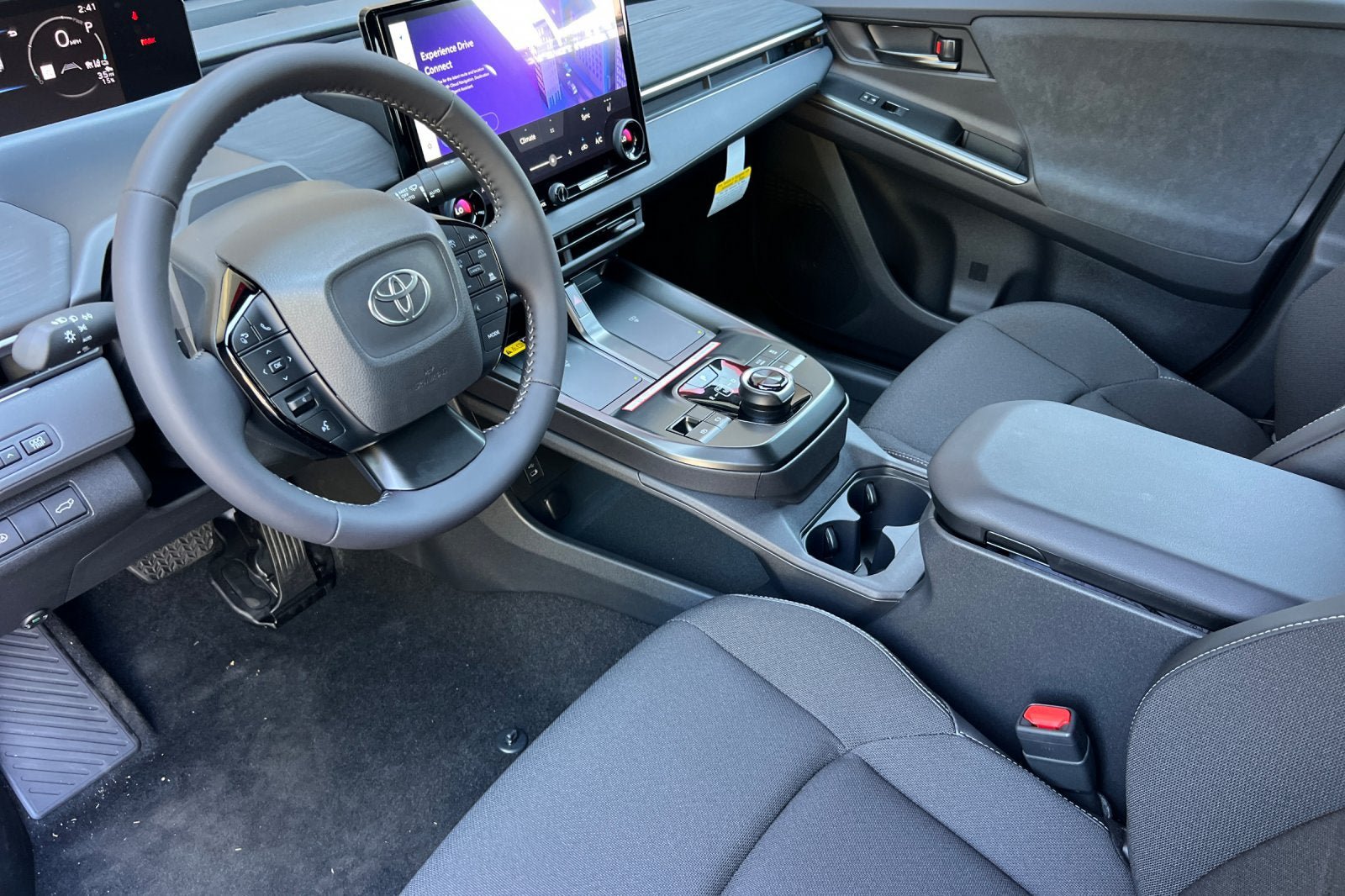 New 2026 Toyota C-HR AWD/4WD image 11