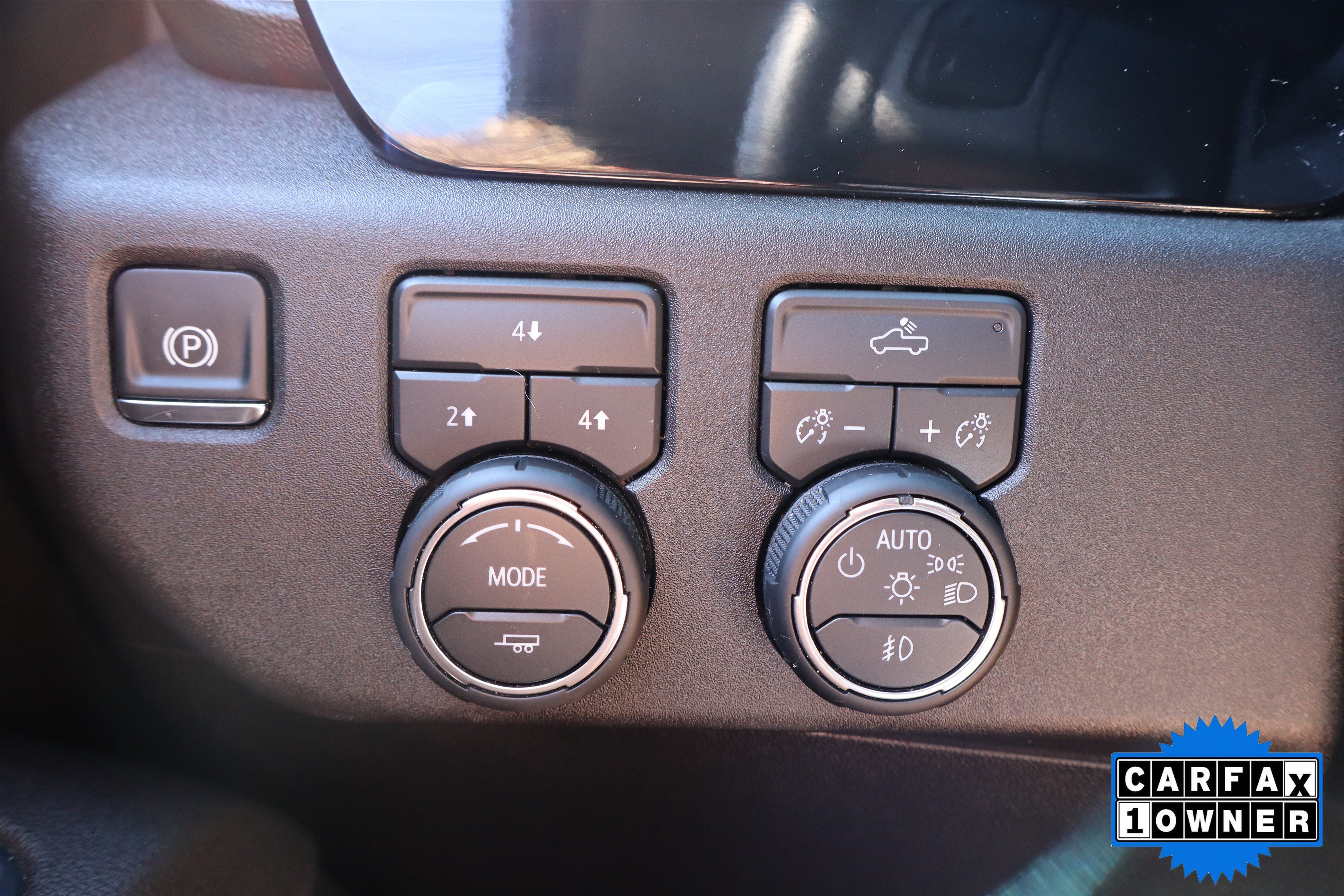 Used 2025 Chevrolet Silverado 2500 LT w/ Convenience Package AWD/4WD image 35