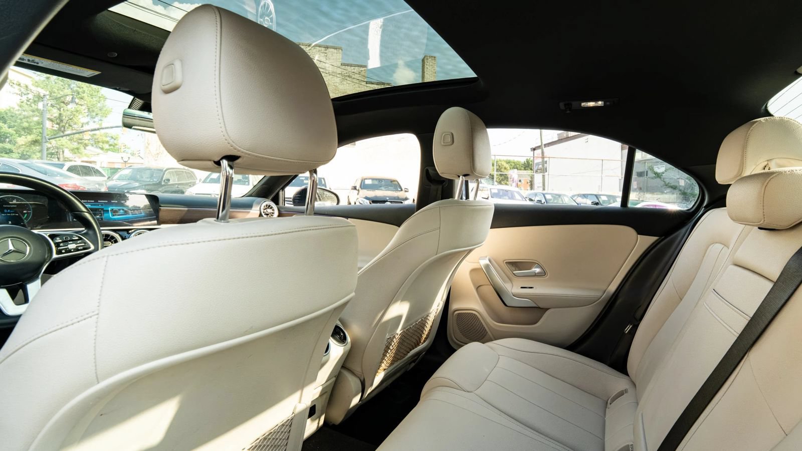 Used 2022 Mercedes-Benz A 220 4MATIC w/ Premium Package Lite image 21
