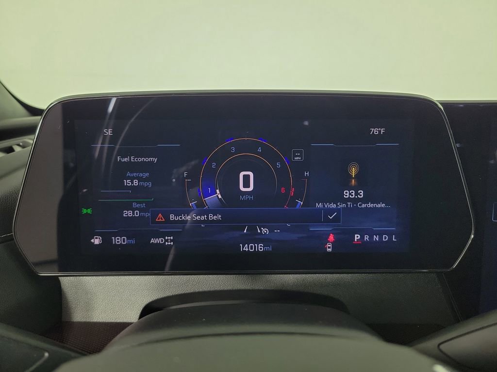 Used 2025 Chevrolet Traverse Z71 w/ Driver Confidence Package image 25