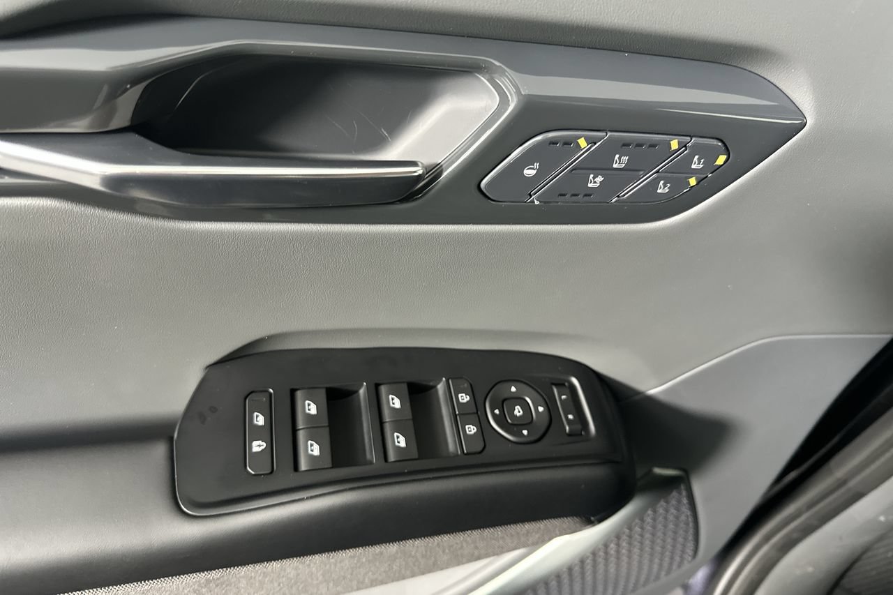 New 2027 Kia EV9 Land AWD/4WD image 3