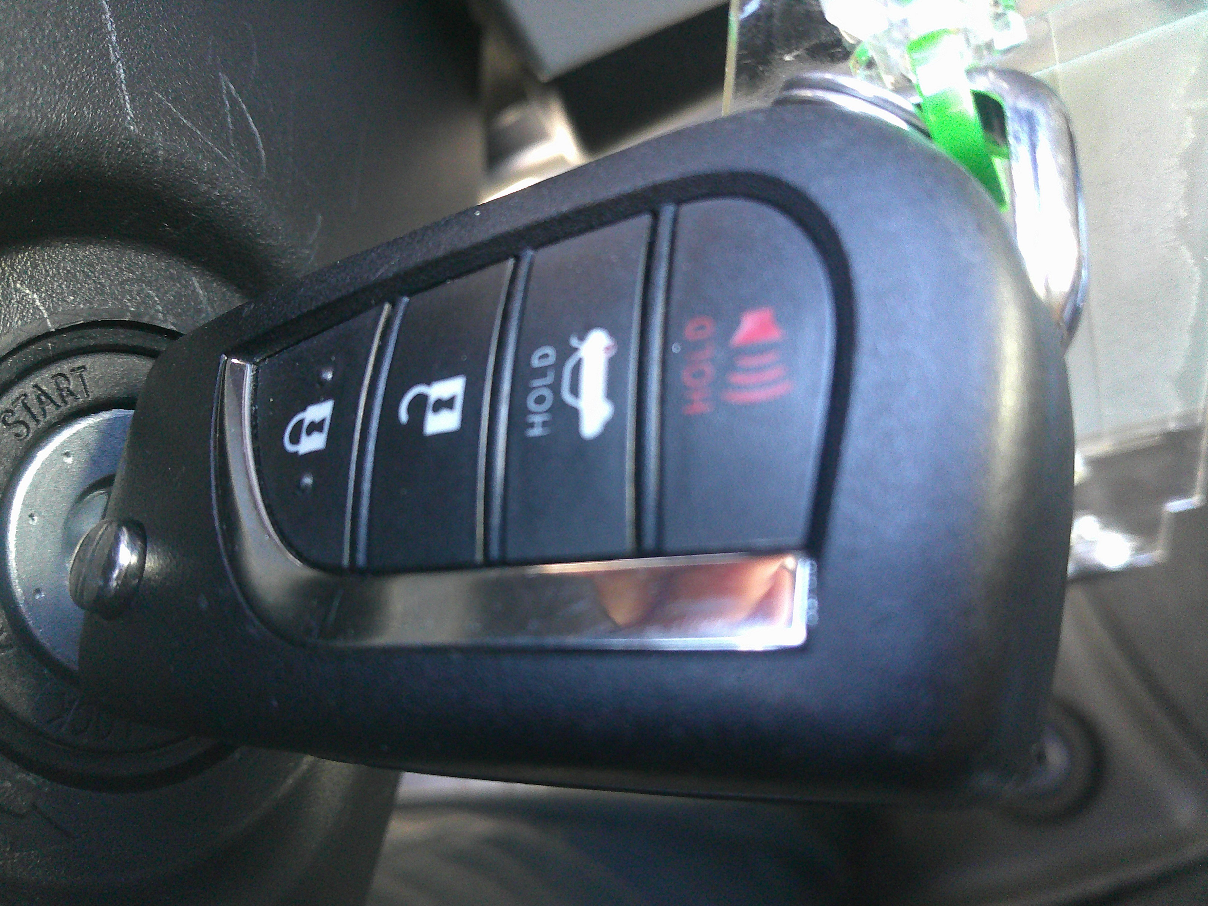 Used 2025 Toyota Corolla LE image 36