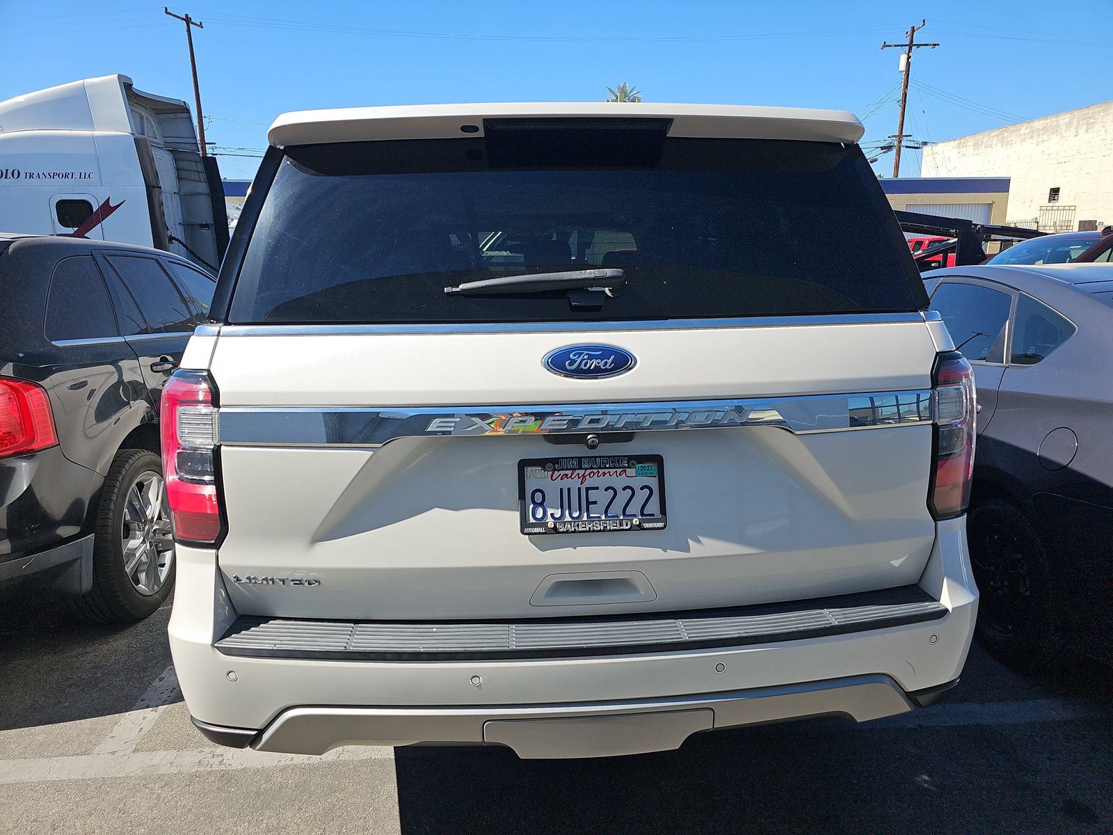 Used 2019 Ford Expedition Limited w/ Equipment Group 301A AWD/4WD image 7