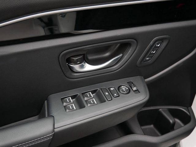 Used 2025 Honda Pilot EX-L image 17
