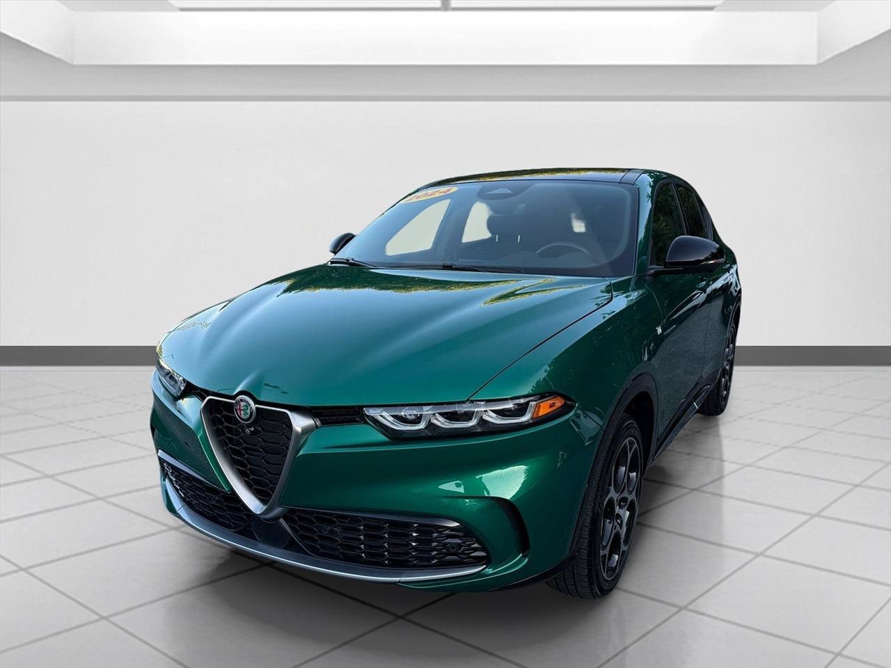 Used 2024 Alfa Romeo Tonale Ti w/ Active Assist Package AWD/4WD image 9