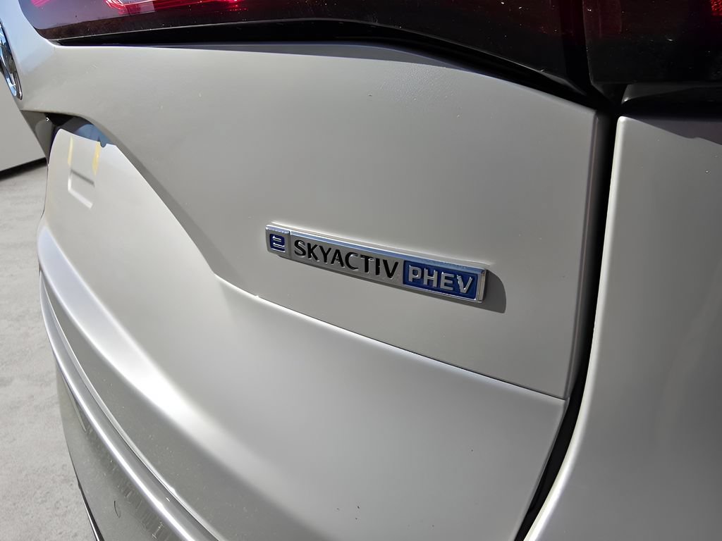 Certified 2025 MAZDA CX-90 Plug-In Hybrid w/Premium Sport AWD/4WD image 10