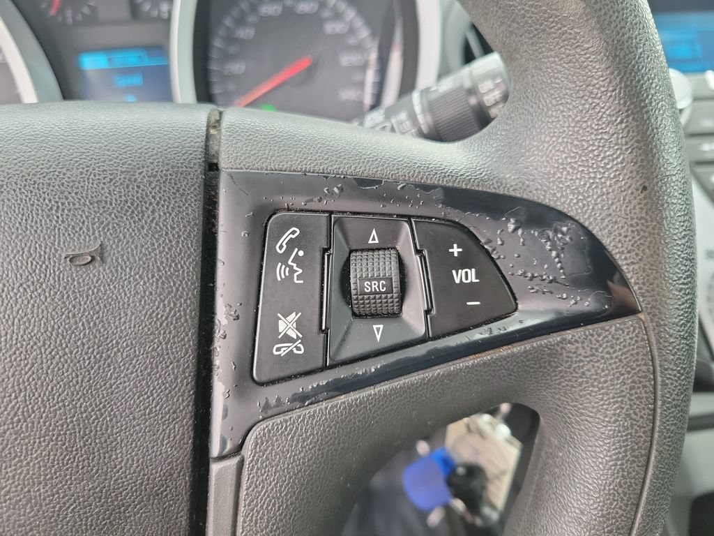 Used 2015 Chevrolet Equinox LS FWD image 21