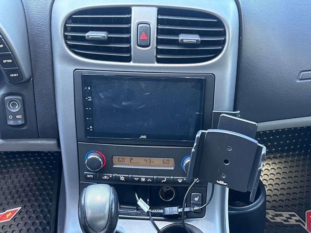 Used 2006 Chevrolet Corvette Coupe w/ Preferred Equipment Group image 24