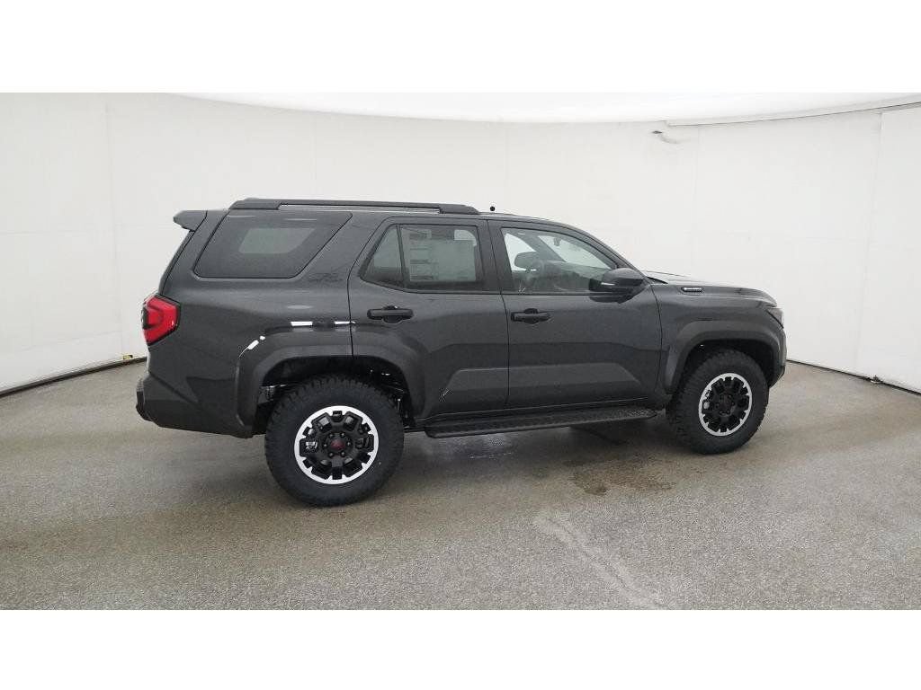 Used 2025 Toyota 4Runner TRD Off-Road AWD/4WD image 13
