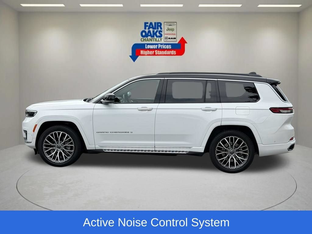 Certified 2025 Jeep Grand Cherokee L Summit AWD/4WD image 11
