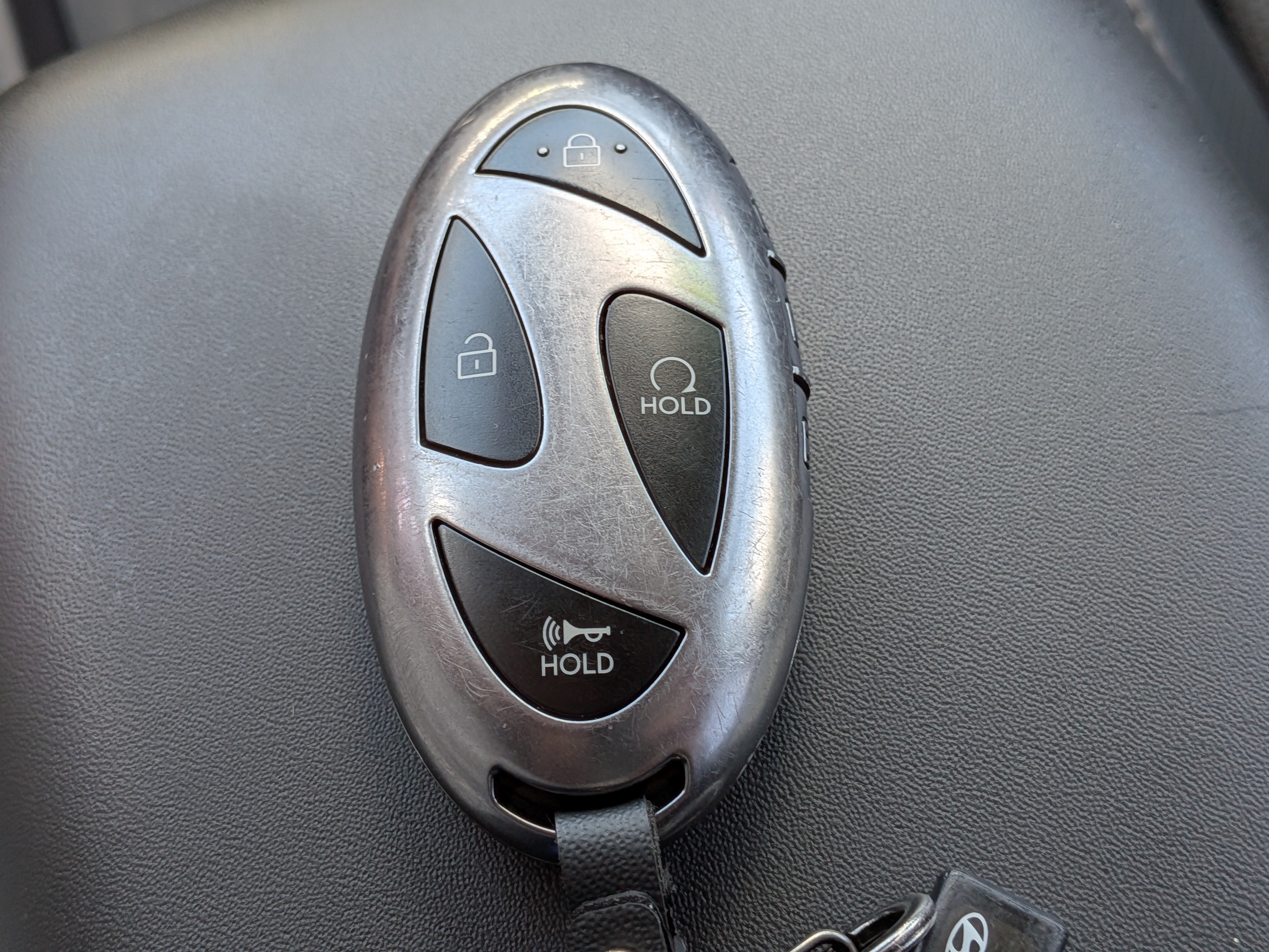 Used 2025 Hyundai Kona Limited FWD image 32