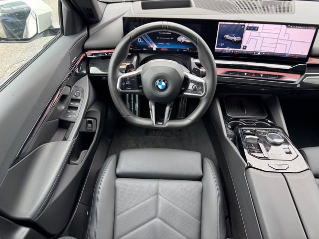 Used 2024 BMW 540i xDrive w/ Premium Package image 19
