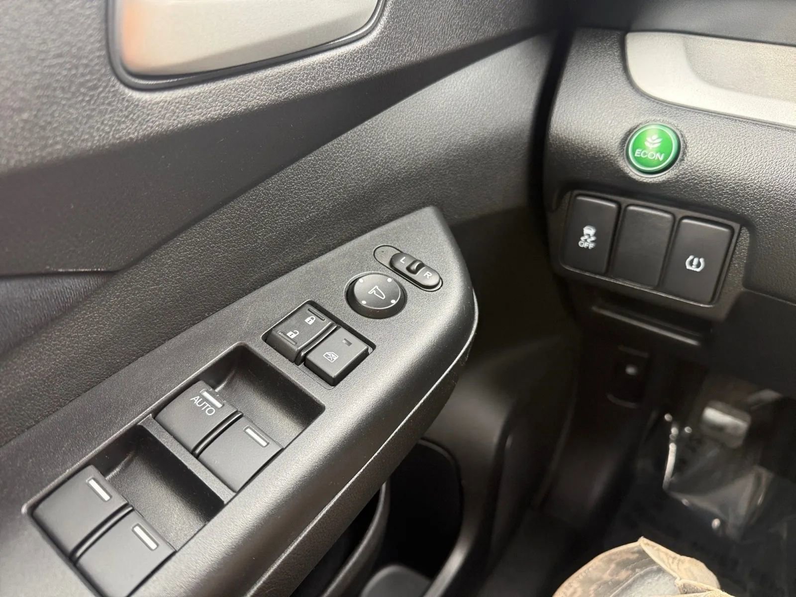 Used 2014 Honda CR-V EX image 21