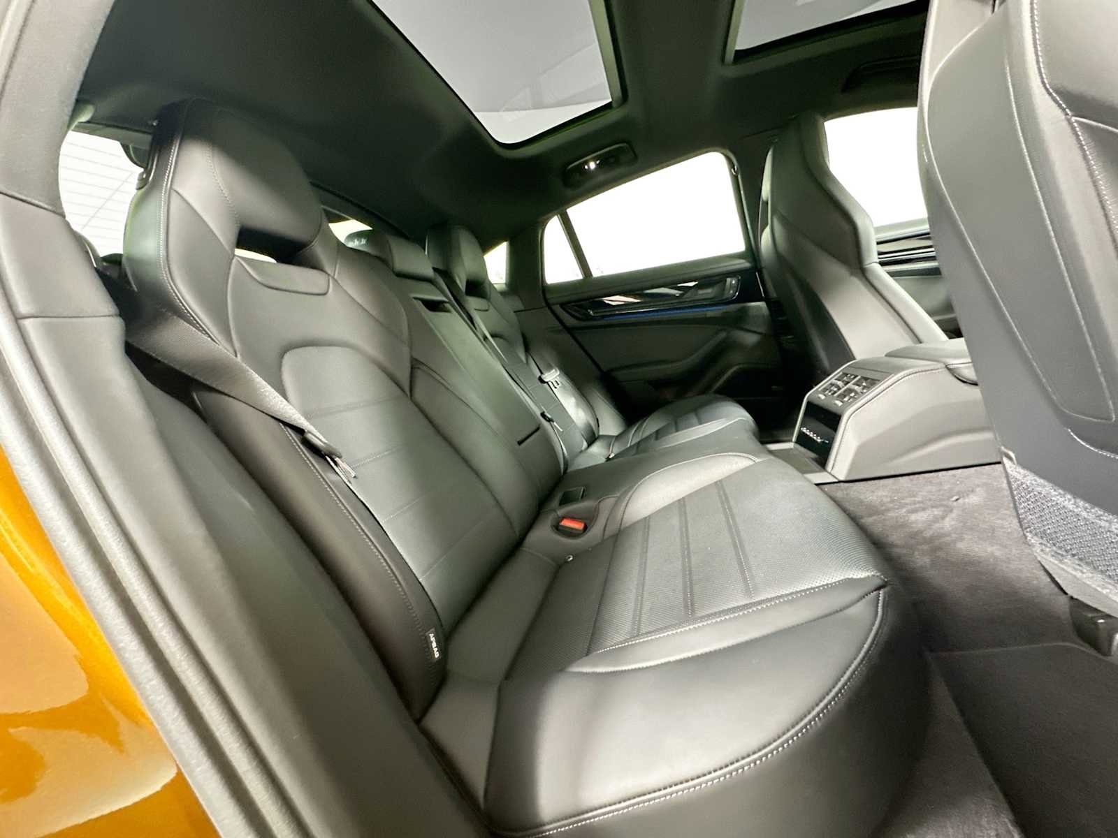 New 2025 Porsche Panamera 4 image 28