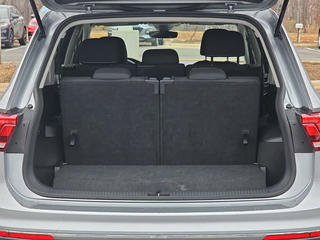 Used 2024 Volkswagen Tiguan S image 15