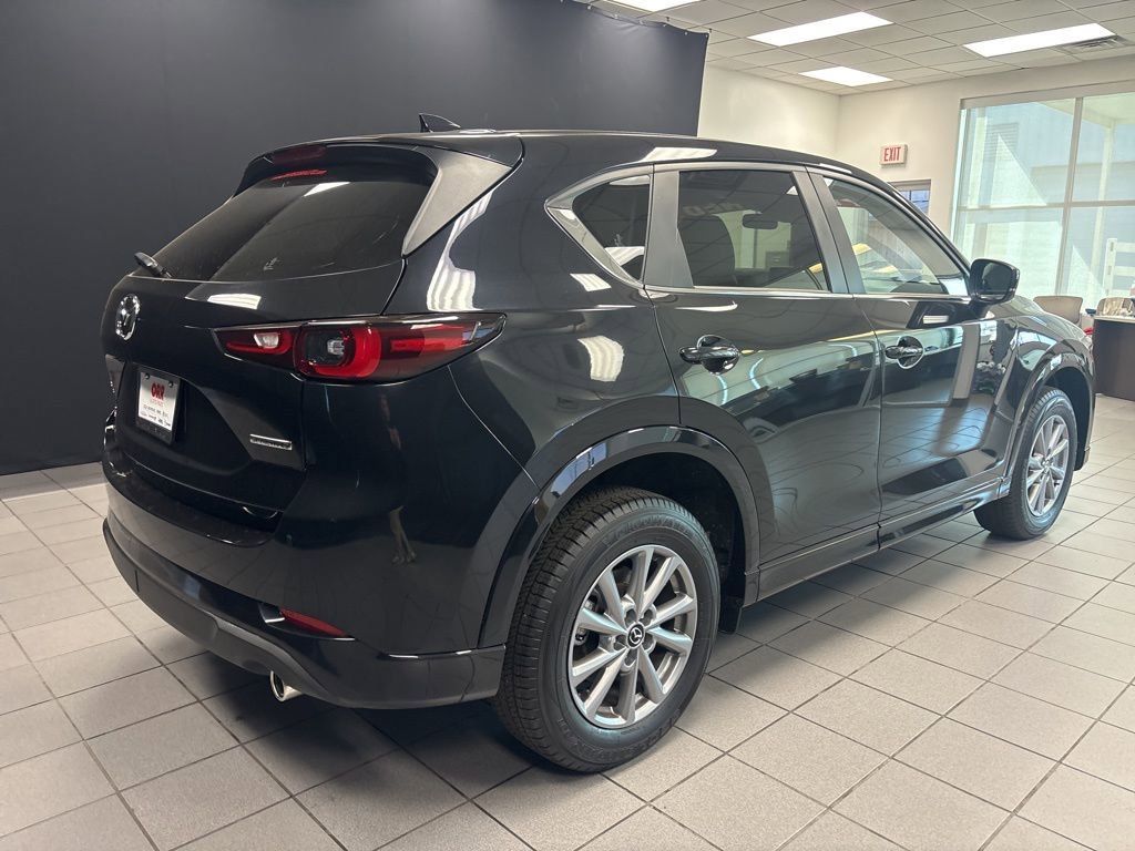 Used 2025 MAZDA CX-5 AWD 2.5 S w/ Select Package image 3
