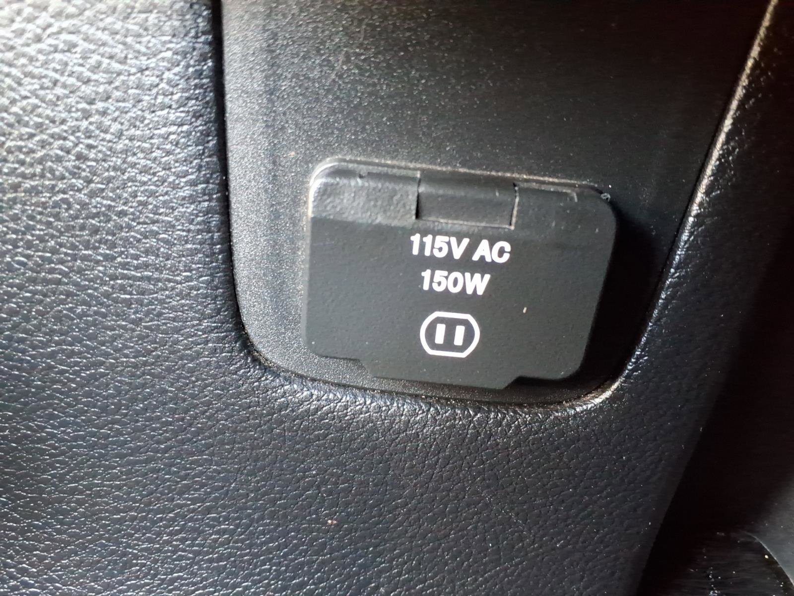 Used 2012 Jeep Wrangler Rubicon w/ Dual Top Group image 19