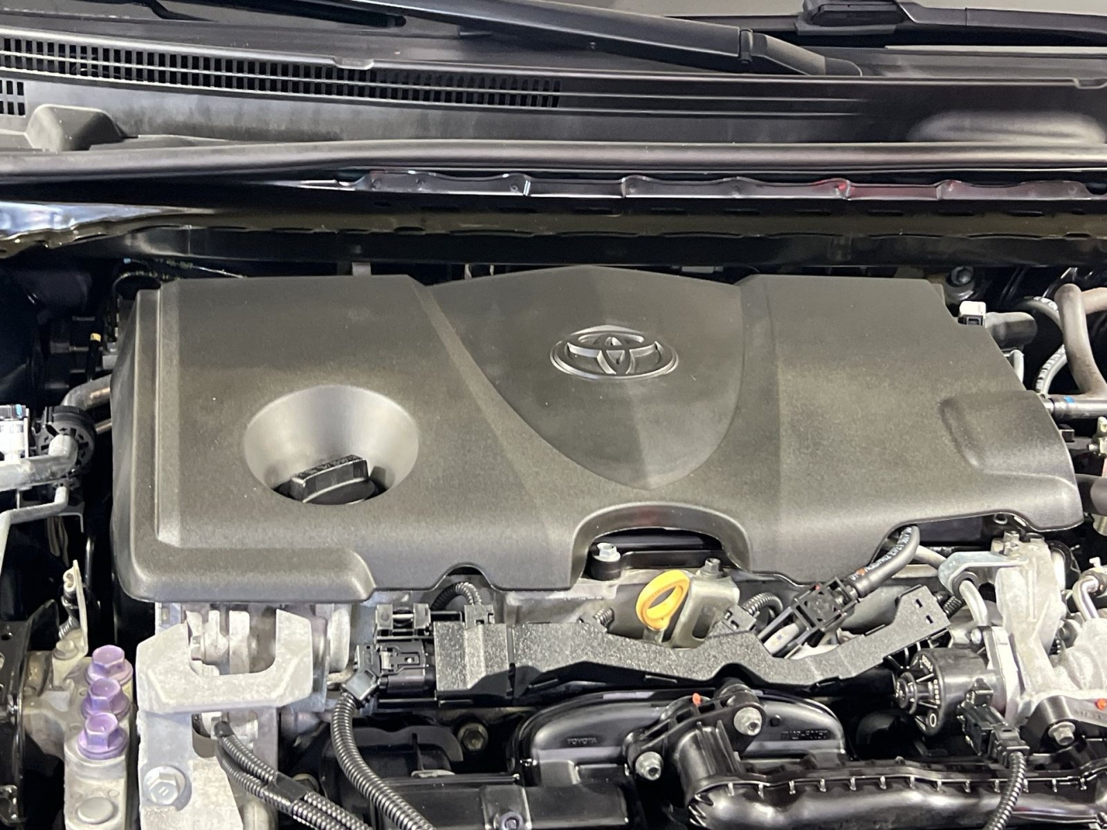 Used 2019 Toyota Camry XSE FWD image 29