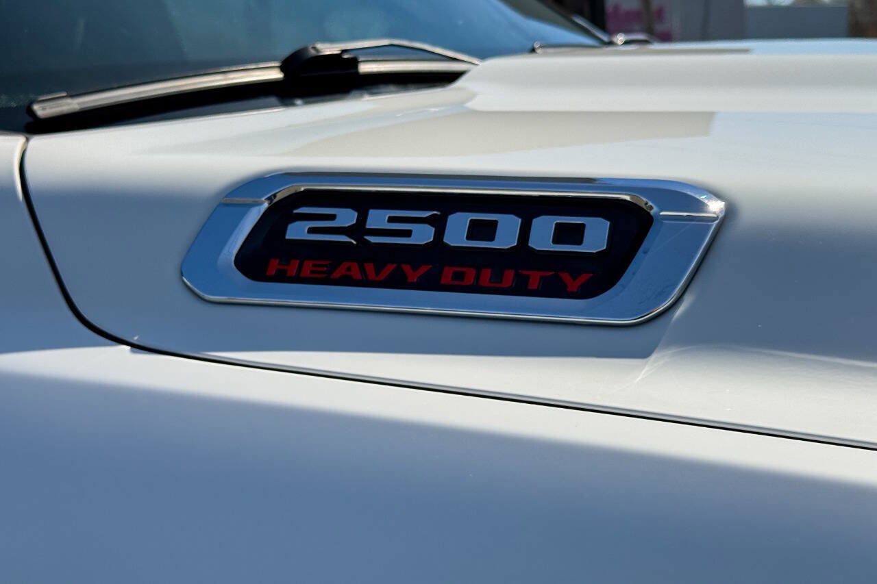 Used 2020 RAM 2500 Big Horn w/ Level 1 Equipment Group AWD/4WD image 11
