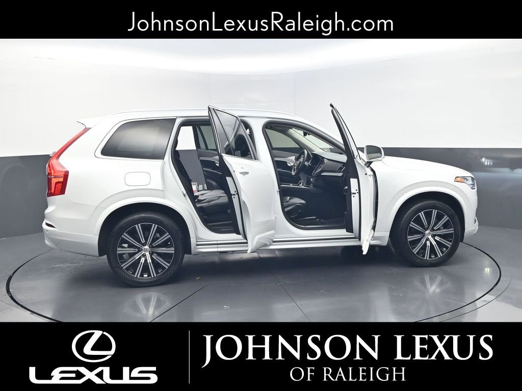 Used 2023 Volvo XC90 B5 Core w/ Protection Package Premier AWD/4WD image 33