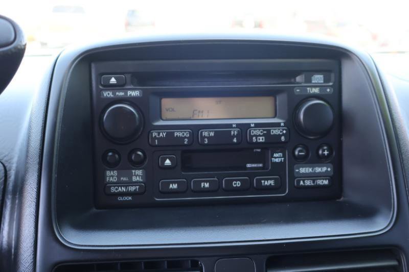 Used 2005 Honda CR-V LX image 19