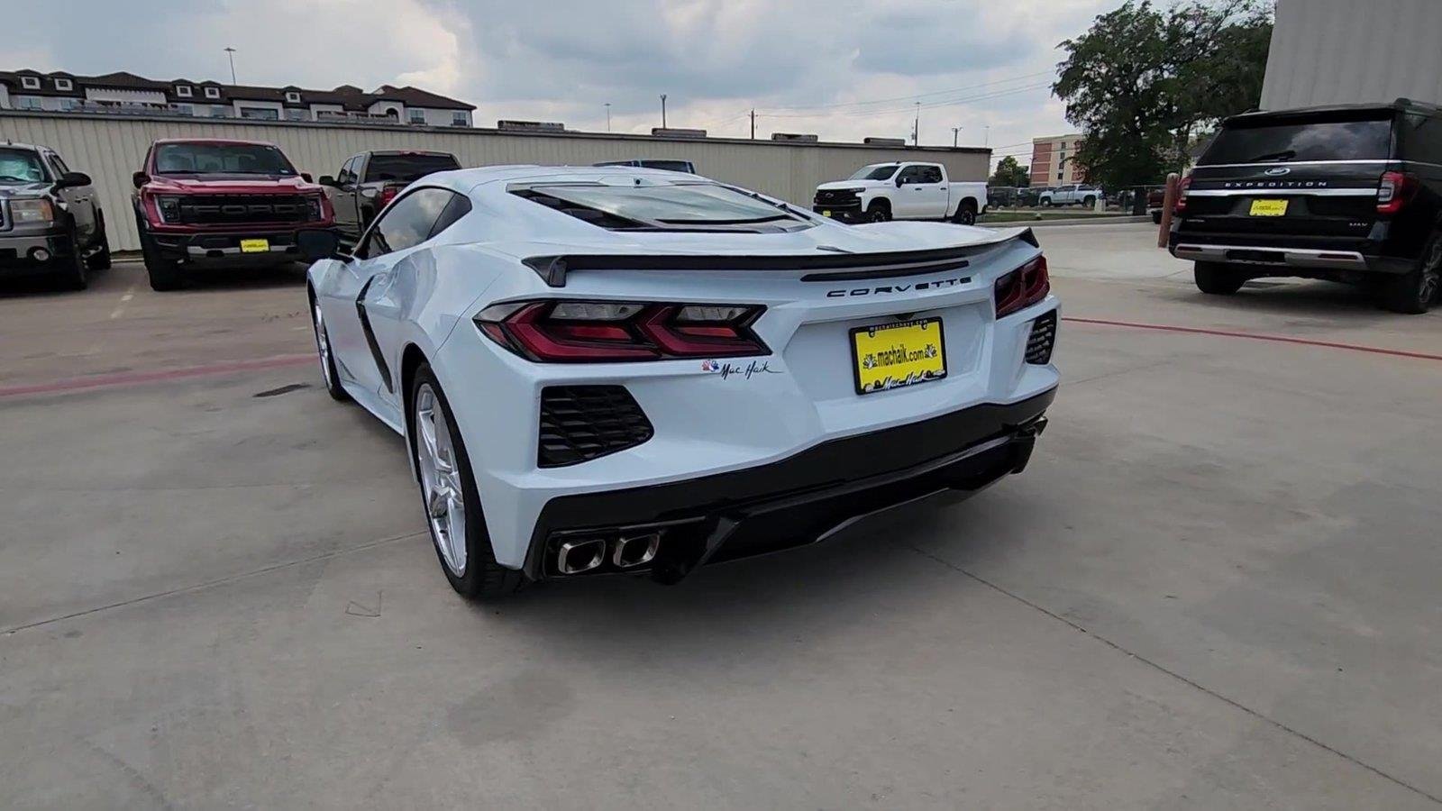 Used 2022 Chevrolet Corvette Stingray Preferred Cpe RWD image 7