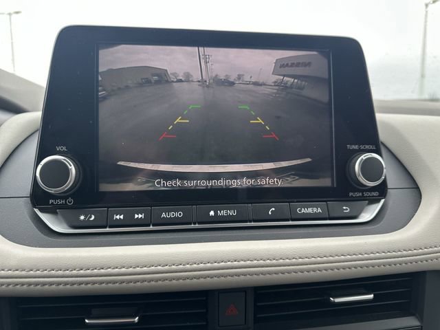 Certified 2023 Nissan Rogue SV image 16