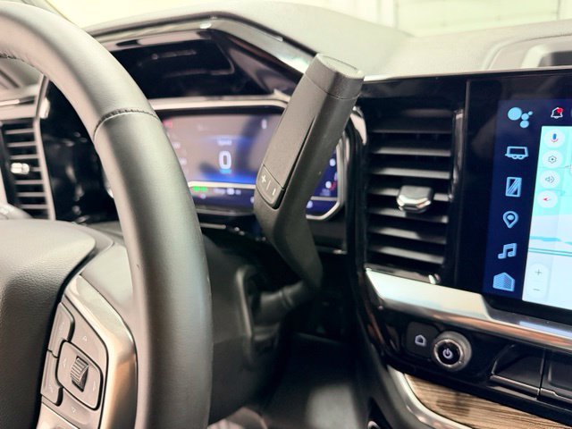 Certified 2025 Chevrolet Silverado 1500 RST AWD/4WD image 15