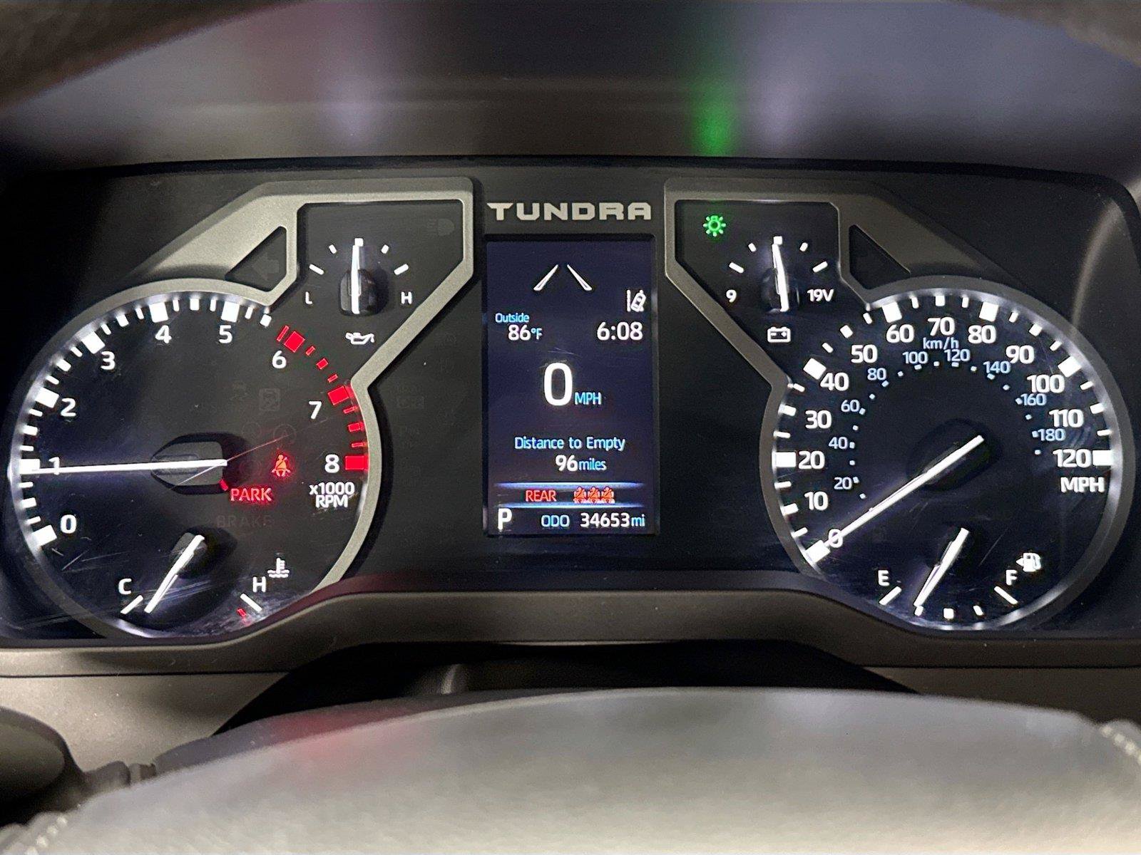 Used 2024 Toyota Tundra SR5 w/ SR5 Convenience Package AWD/4WD image 18