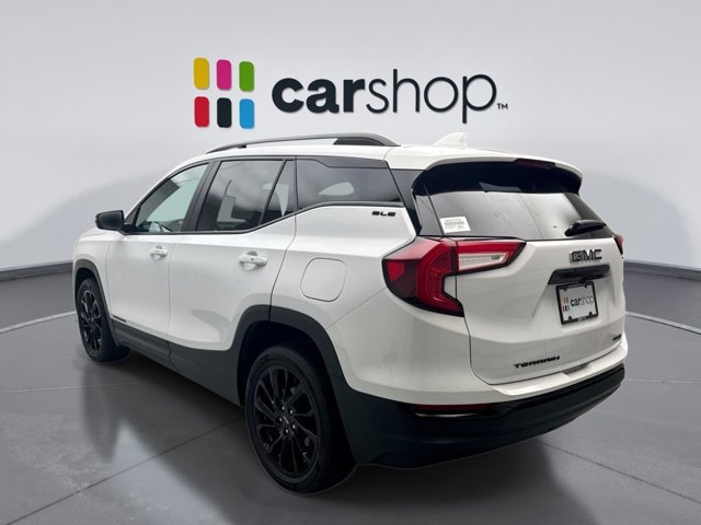Used 2023 GMC Terrain SLE w/ Driver Convenience Package AWD/4WD image 3