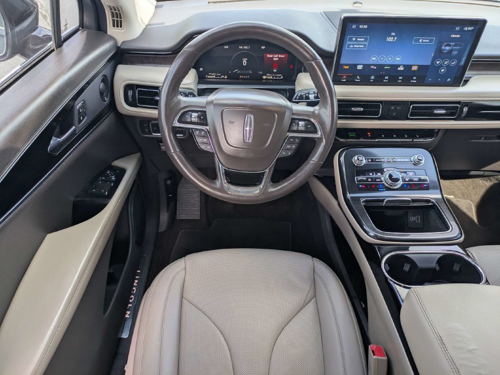 Used 2022 Lincoln Nautilus Reserve w/ Luxury Package FWD image 18