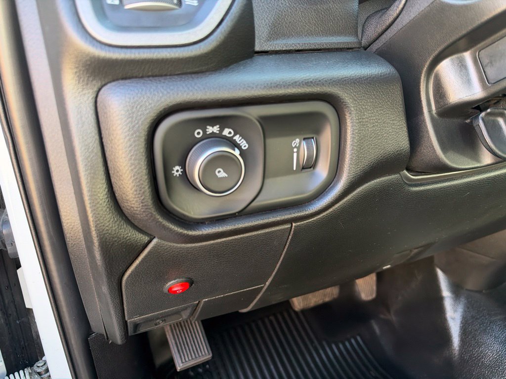 Used 2024 RAM 3500 Tradesman AWD/4WD image 15