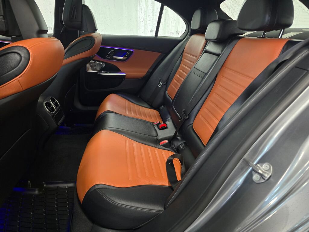 Used 2024 Mercedes-Benz C 300 4MATIC Sedan image 18