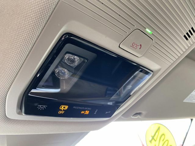 Used 2024 Volkswagen Atlas SE image 33