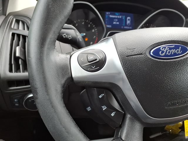 Used 2014 Ford Focus SE w/ Equipment Group 201A FWD image 16