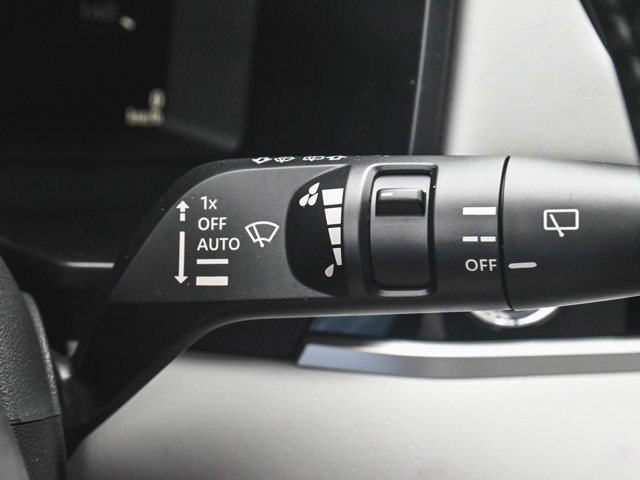 New 2025 Mitsubishi Outlander SEL image 27