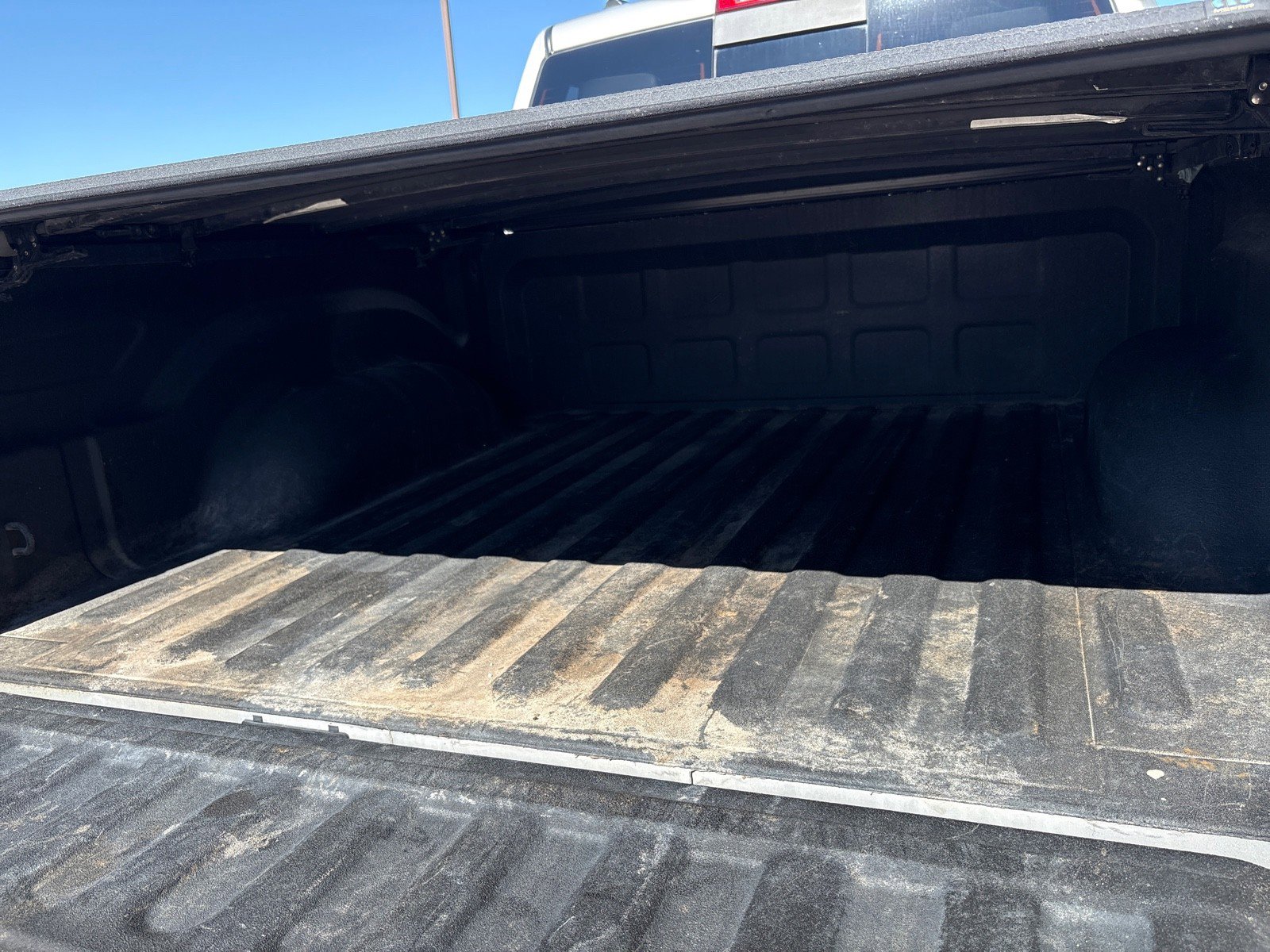 Used 2017 RAM 1500 Limited image 16