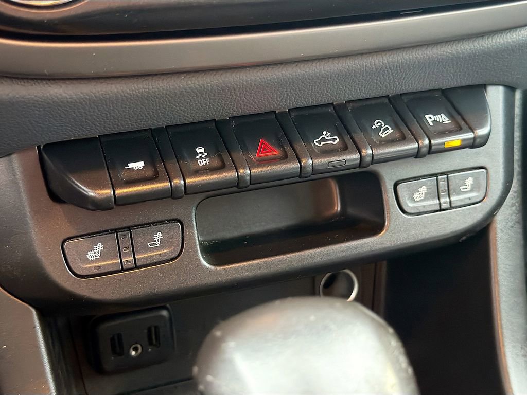 Used 2022 Chevrolet Colorado Z71 image 23