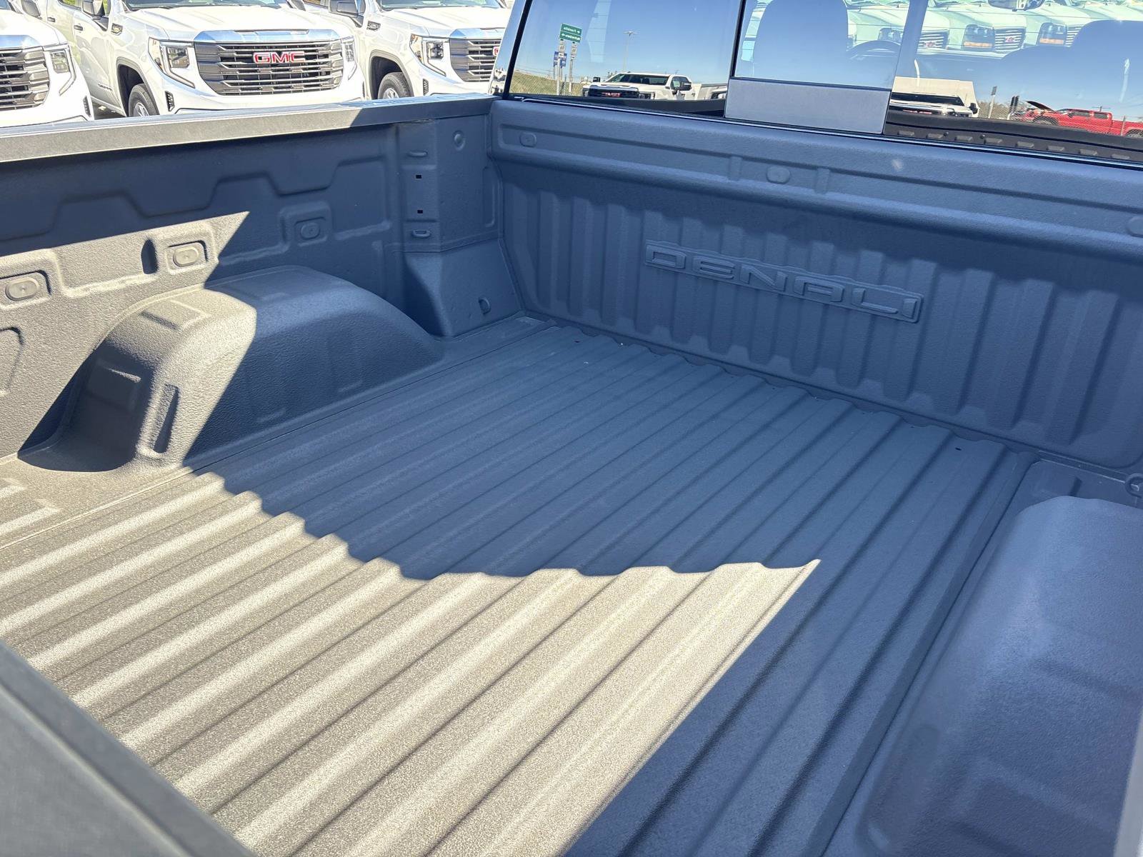 Certified 2024 GMC Sierra 1500 Denali image 34