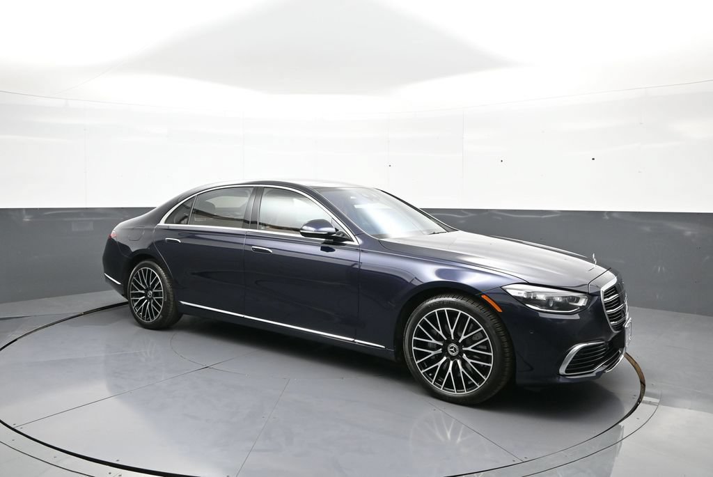 Used 2026 Mercedes-Benz S 580 4MATIC Sedan image 4