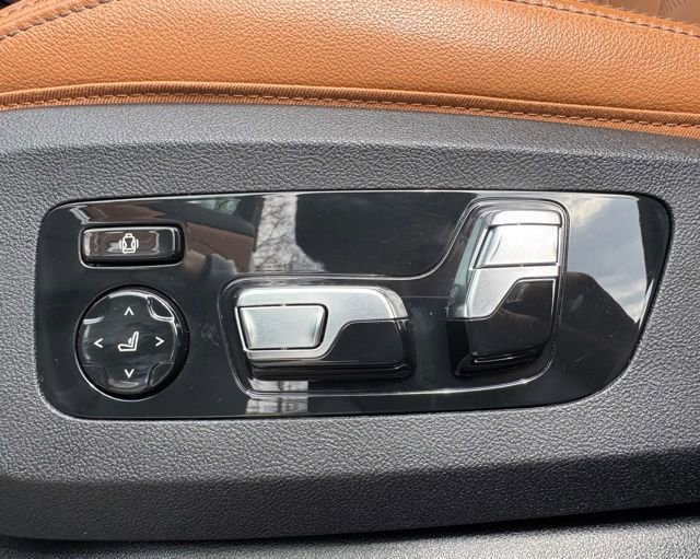 Certified 2022 BMW X5 xDrive45e image 15