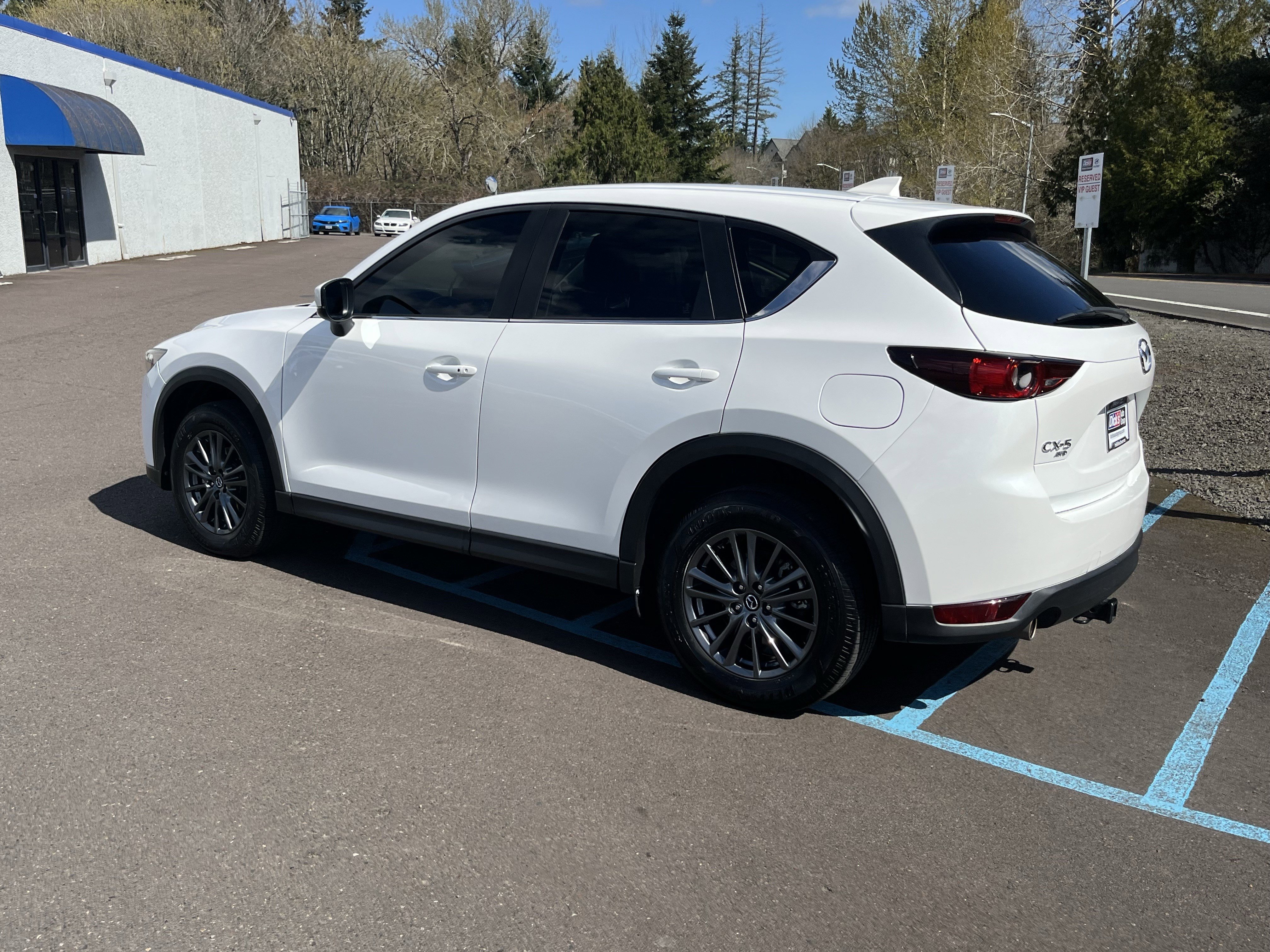 Used 2021 MAZDA CX-5 Touring image 3