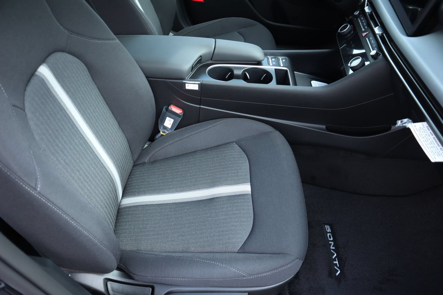 New 2026 Hyundai Sonata SEL FWD image 18